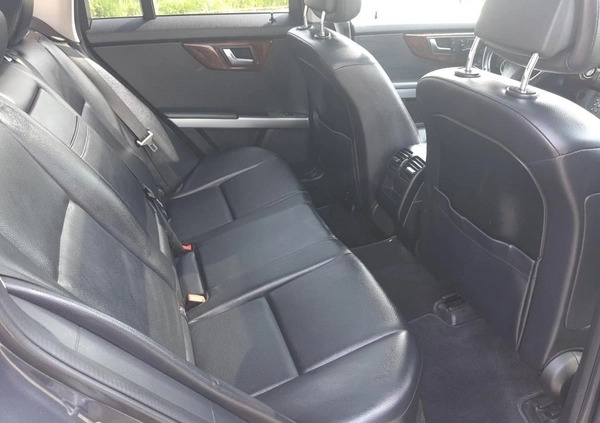 Mercedes-Benz GLK cena 59999 przebieg: 230000, rok produkcji 2012 z Radom małe 436